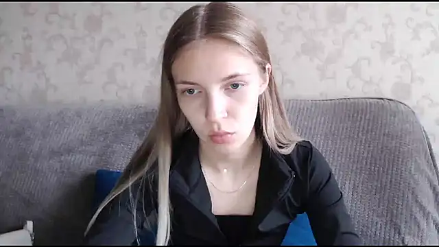 HitGyrl online show from 23, 10, 2025