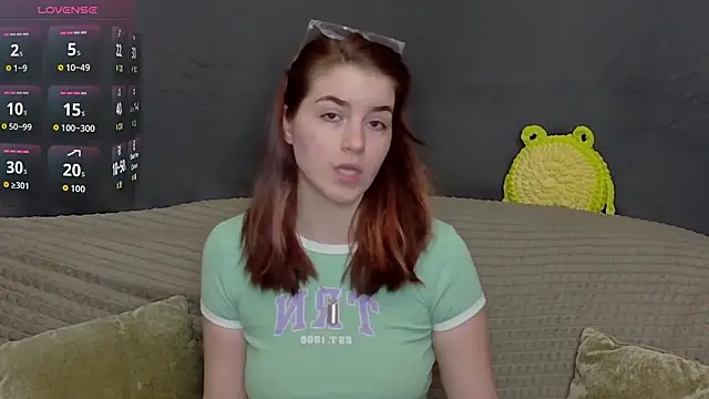 ElzaBlis online show from 8, 11, 2025