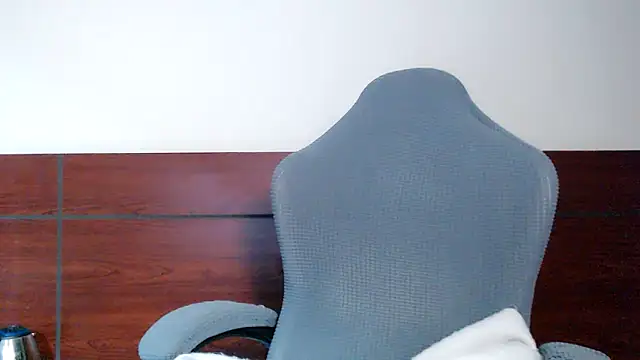 Snapshot of Cam-Ly chatting on 5, 2, 2026 Cam-Ly online show from 5, 2, 2026