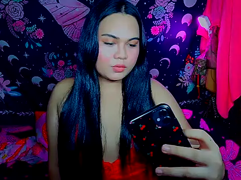 YourThicc bella online show from 16, 5, 2026
