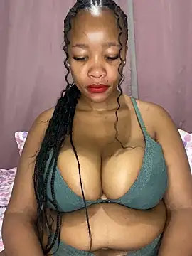 Snapshot of CurvyGod01 chatting on 23, 10, 2025 CurvyGod01 online show from 23, 10, 2025