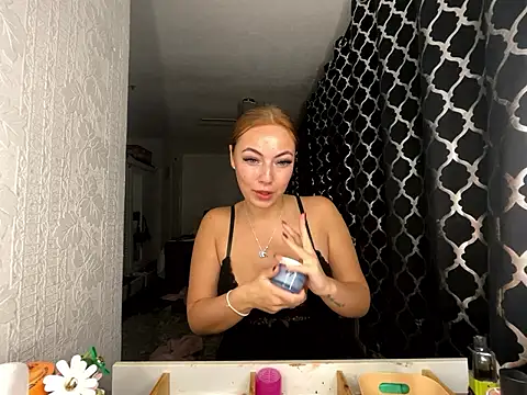 Snapshot of AroraAngel chatting on 10, 1, 2026 AroraAngel online show from 10, 1, 2026