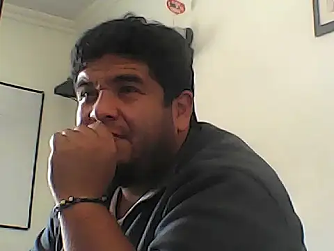 Snapshot of Rolo-Sumiso chatting on 22, 10, 2025 Rolo-Sumiso online show from 22, 10, 2025