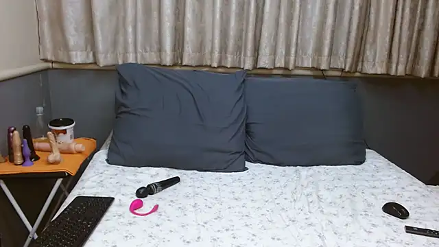 Snapshot of SlutyAngelxxx chatting on 13, 2, 2026 SlutyAngelxxx online show from 13, 2, 2026