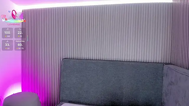 aleksandramiller  online show from 31, 1, 2026