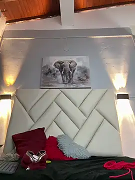 Snapshot of catalina_santana20 chatting on 7, 6, 2026 catalina santana20 online show from 7, 6, 2026