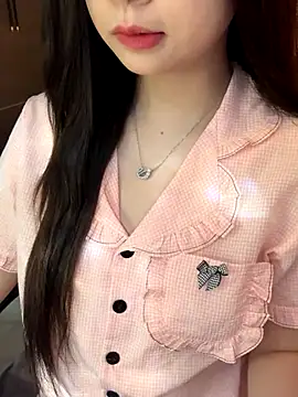 Nana kute20 online show from 9, 10, 2025