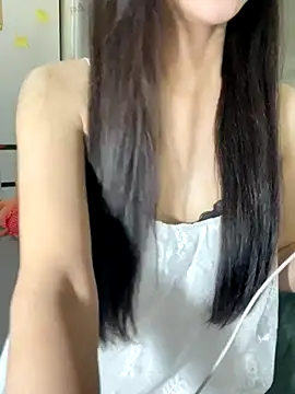 Dior baby online show from 7, 10, 2025