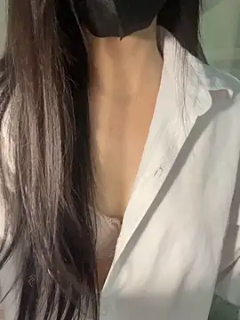 Dior baby online show from 9, 10, 2025