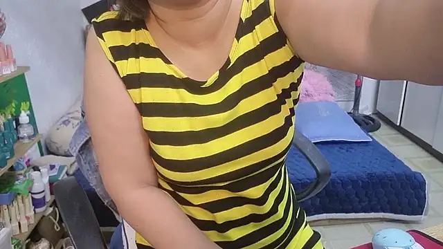 MichiLovely online show from 9, 1, 2026