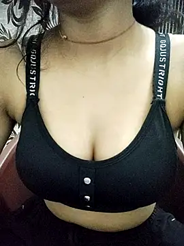 Nikita-Singh88 online show from 5, 11, 2025