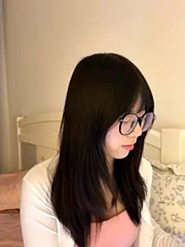 Ella-A9 online show from 20, 11, 2025