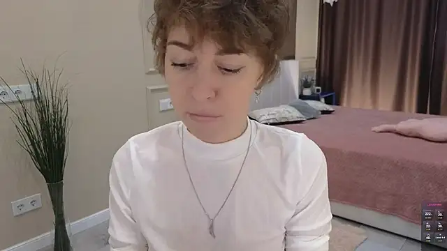 daniellia  online show from 12, 10, 2025