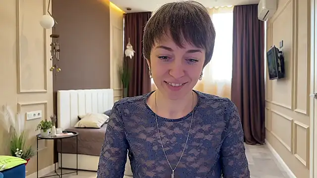 daniellia  online show from 7, 2, 2026