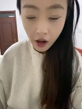 Snapshot of MengMeng0515 chatting on 3, 12, 2025 MengMeng0515 online show from 3, 12, 2025