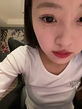 MengMeng0515 online show from 4, 2, 2026