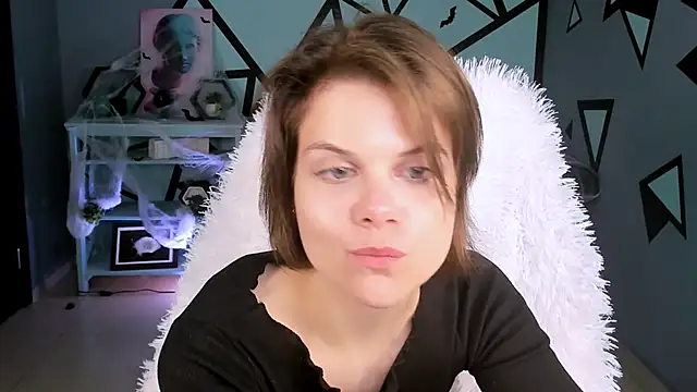 EllieMurler online show from 18, 10, 2025