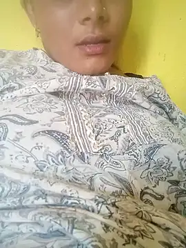 Snapshot of Hot_siiii chatting on 3, 10, 2025 Hot siiii online show from 3, 10, 2025
