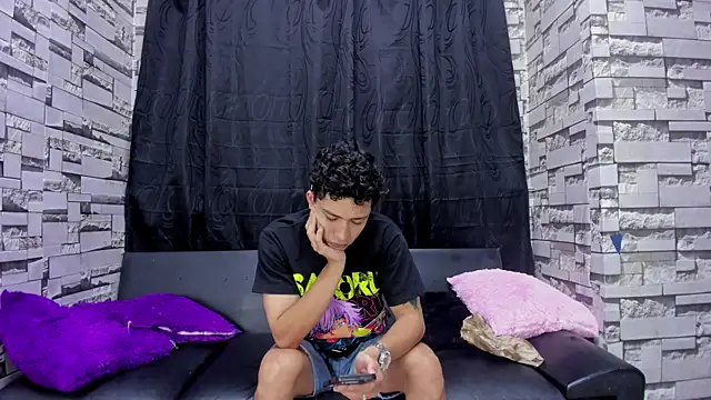 Crazy Cult Sex online show from 8, 10, 2025