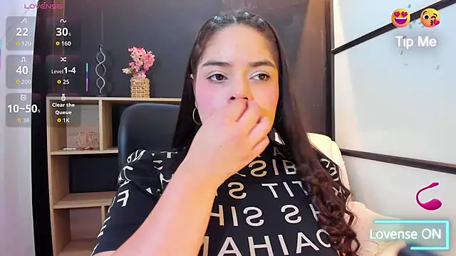 sunnypaytton online show from 19, 9, 2025