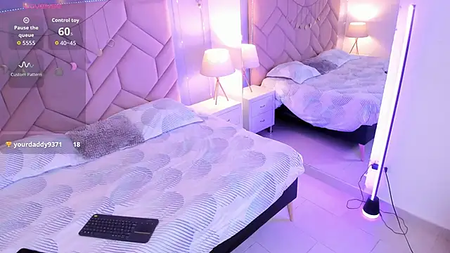 Bella  Lane online show from 17, 2, 2026