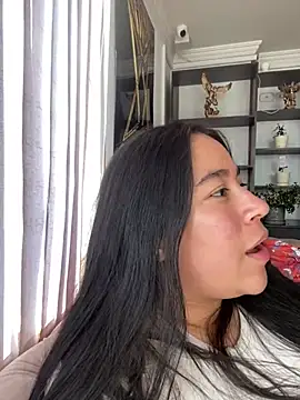 Zoey thompson online show from 19, 3, 2026