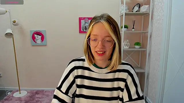 R0cket bunny online show from 11, 10, 2025