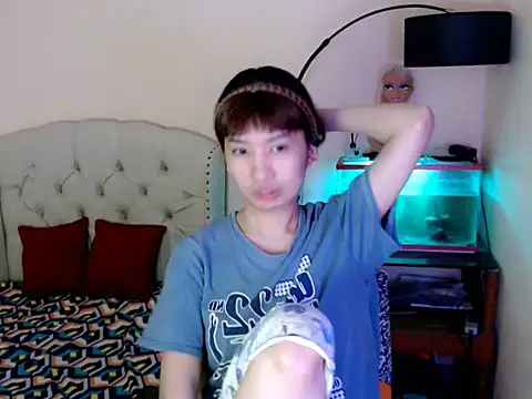 ShantalFoxxy  online show from 4, 2, 2026