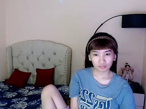 Snapshot of ShantalFoxxy_ chatting on 11, 7, 2026 ShantalFoxxy online show from 11, 7, 2026