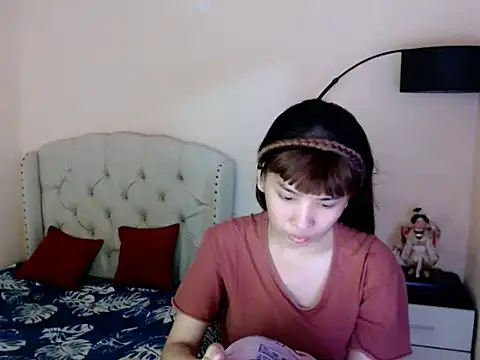 Snapshot of ShantalFoxxy_ chatting on 12, 7, 2026 ShantalFoxxy online show from 12, 7, 2026