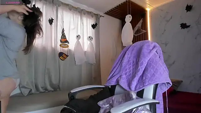 shasha bloom online show from 15, 10, 2025