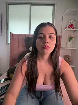 Snapshot of salomecute21 chatting on 3, 6, 2026 salomecute21 online show from 3, 6, 2026
