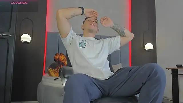 Liam walk  online show from 26, 3, 2026