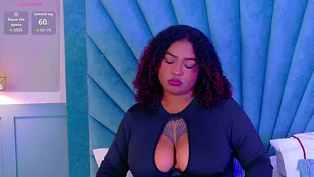 Cristal-Jonnes online show from 20, 9, 2025