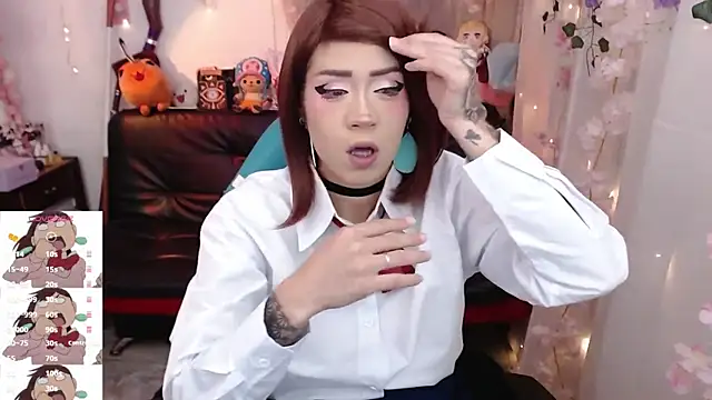 jadedelux  online show from 17, 9, 2025