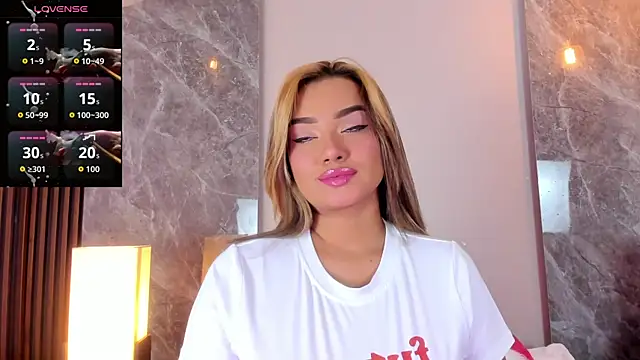 Emma hunter  online show from 3, 12, 2025