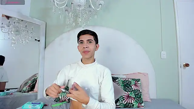 JoshuaSanzz online show from 12, 10, 2025