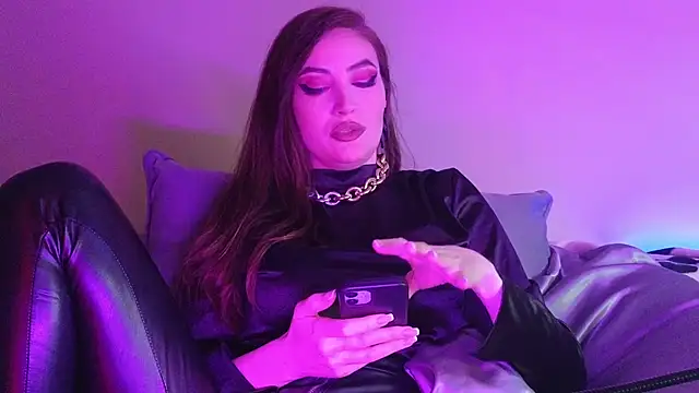 AliceJameson online show from 24, 10, 2025