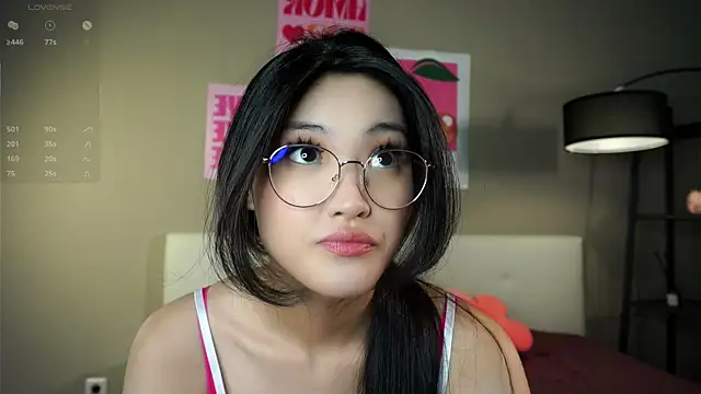 Snapshot of FancyEsten chatting on 3, 10, 2025 FancyEsten online show from 3, 10, 2025