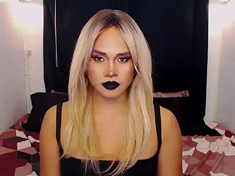 Snapshot of YllanaAltheaXxX chatting on 7, 2, 2026 YllanaAltheaXxX online show from 7, 2, 2026