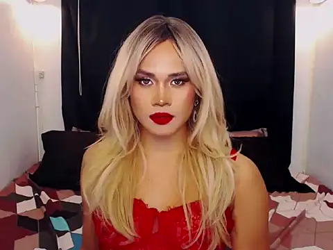 Snapshot of YllanaAltheaXxX chatting on 18, 2, 2026 YllanaAltheaXxX online show from 18, 2, 2026