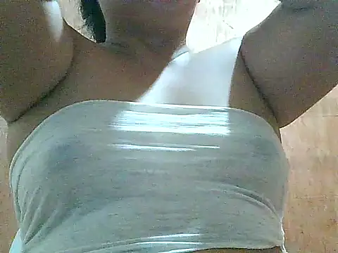 Snapshot of fresh_rosie chatting on 19, 2, 2026 fresh rosie online show from 19, 2, 2026