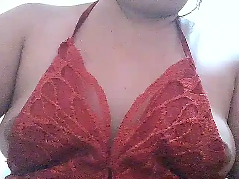 Snapshot of fresh_rosie chatting on 21, 4, 2026 fresh rosie online show from 21, 4, 2026