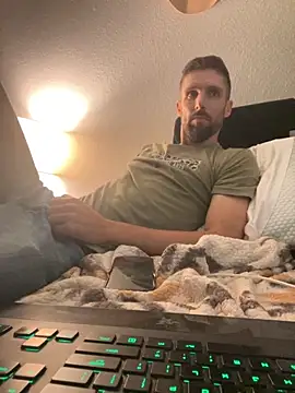 Snapshot of thejohnryancollection chatting on 22, 9, 2025 thejohnryancollection online show from 22, 9, 2025