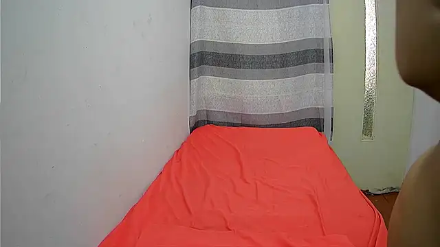 ThickHunn99 online show from 10, 10, 2025