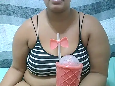 ThickHunn99 online show from 30, 10, 2025