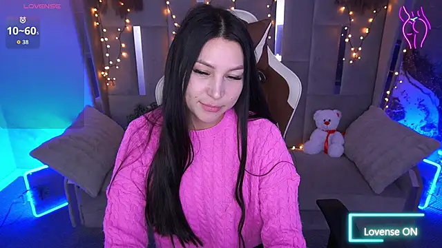 Snapshot of EliseVelour chatting on 5, 2, 2026 EliseVelour online show from 5, 2, 2026