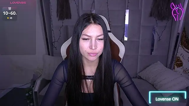 Snapshot of EliseVelour chatting on 10, 2, 2026 EliseVelour online show from 10, 2, 2026