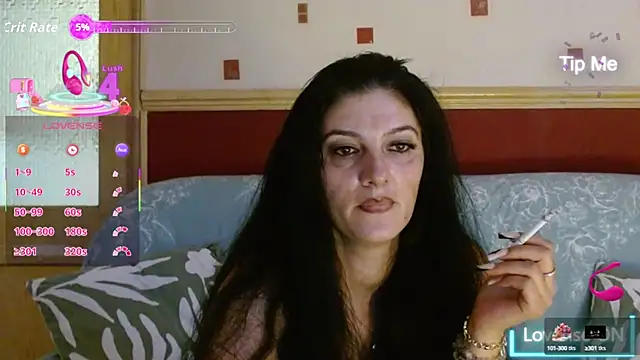 Snapshot of Goldgirl89 chatting on 13, 9, 2025 Goldgirl89 online show from 13, 9, 2025