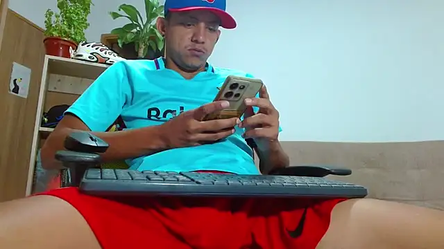 skinny23cm online show from 22, 10, 2025